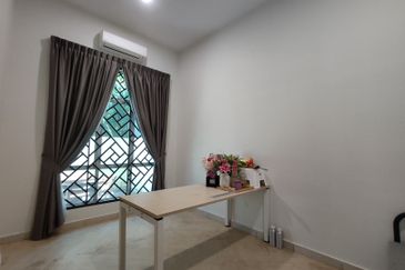 Batu Pahat, Taman Mutiara Perdana