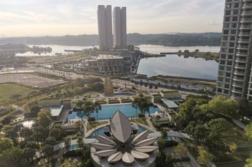 Teega Suites @ Puteri Harbour