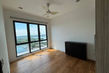 Imperia @ Puteri Harbour