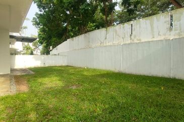 Emerald Bay @ Puteri harbour