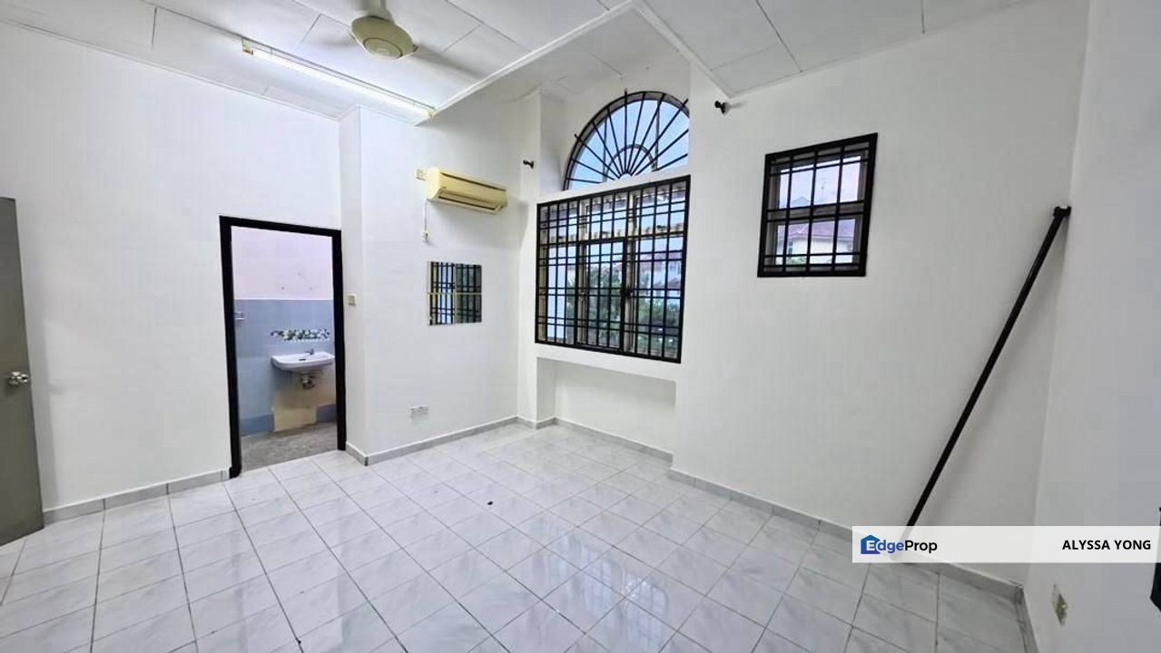 Nusa Indah, Nusa Idaman - 2 Storey Terrace House, Johor, Nusajaya