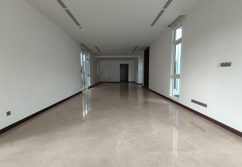 Emerald Bay @ Puteri harbour