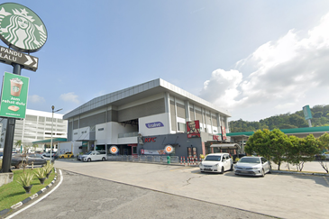 Next to Main Road Industrial Land, Lebuhraya Sungai Besi