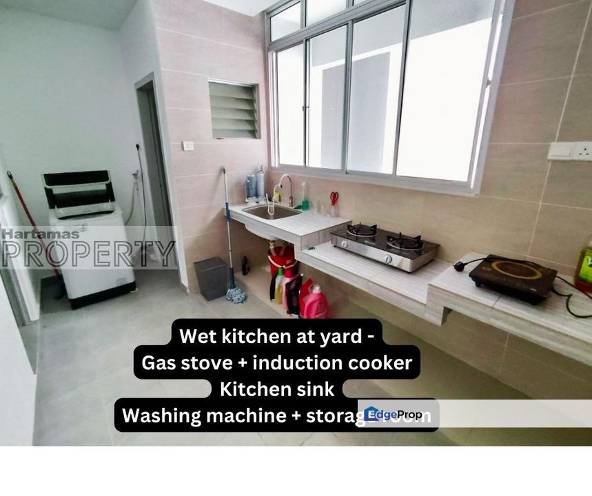 Near LRT, Fully Furnished Well Kept Unit at Kiara Residence II, Bukit Jalil Kuala Lumpur, Kuala Lumpur, Bukit Jalil