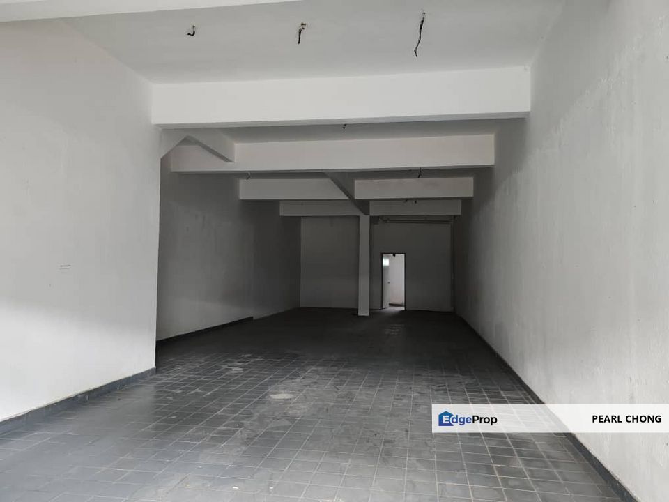 Ampang LRT Shop Lot Facing Main Road @ Jalan Ampang, Selangor, Kuala Lumpur, Ampang