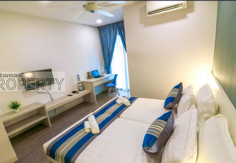 Fully Furnished Luxury Townhouse @ Tropical Villa, Seri Kembangan