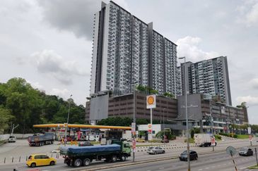 Kawasan Perniagaan Kiara