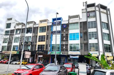 Corner Ground Floor Shoplot, Bandar Seri Putra, Bangi Selangor