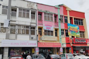 Corner Ground Floor Shoplot, Bandar Seri Putra, Bangi Selangor