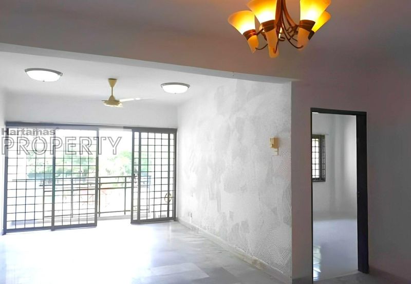 Pool View Corner Unit, Mutiara Condominium, Taman Bukit Indah, Ampang Selangor