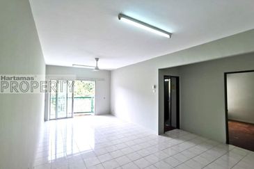 Kondominium Tiara Intan, Taman Bukit Indah