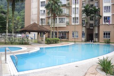 Kondominium Tiara Intan, Taman Bukit Indah