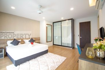 Tropical Villa Service Residence Townhouse, Seri Kembangan Selangor
