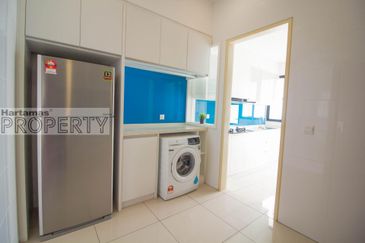 Tropical Villa Service Residence Townhouse, Seri Kembangan Selangor