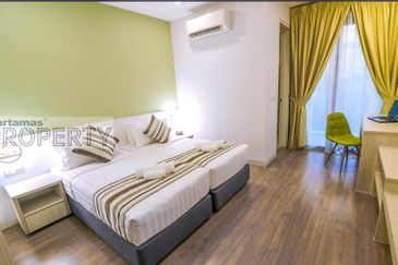 Tropical Villa Service Residence Townhouse, Seri Kembangan Selangor