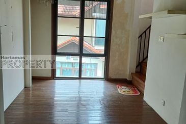 3-Storey Bungalow End Lot, BK6 Bandar Kinrara 6, Puchong Selangor