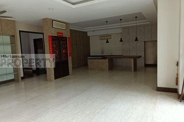 3-Storey Bungalow End Lot, BK6 Bandar Kinrara 6, Puchong Selangor