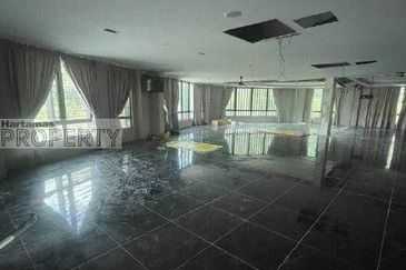 Facing Main Road, Shop-Office 1st Floor at Alam Damai Cheras, Kuala Lumpur