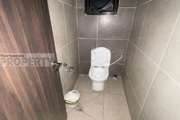 Facing Main Road, Shop-Office 1st Floor at Alam Damai Cheras, Kuala Lumpur