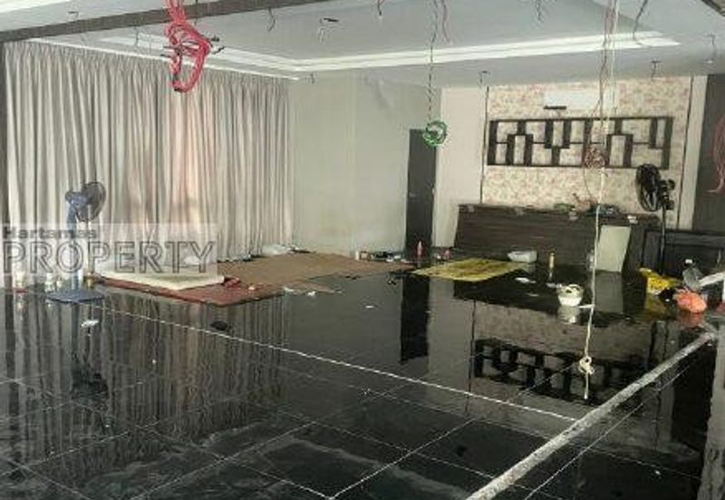 Facing Main Road, Shop-Office 1st Floor at Alam Damai Cheras, Kuala Lumpur