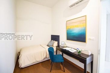 Pavilion Embassy Residence