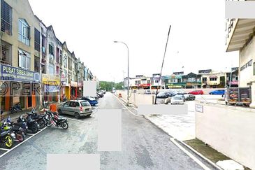 Corner 2 Storey Shop, Bandar Baru Salak Tinggi, Sepang