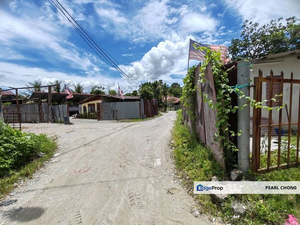 Land Next to Highway & Main Road, Batu 9 Cheras Selangor, Selangor, Kajang
