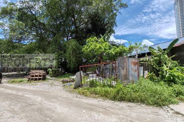 Next to Highway and Main Road, Land For Rent at Batu 9 Cheras, Selangor