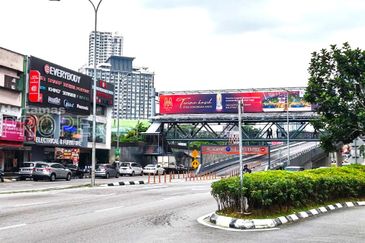 Near MRT/LRT, Facing Main Road Ground Floor Shop @ Jalan Cheras, Kuala Lumpur