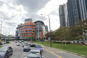 Near MRT/LRT, Facing Main Road Ground Floor Shop @ Jalan Cheras, Kuala Lumpur