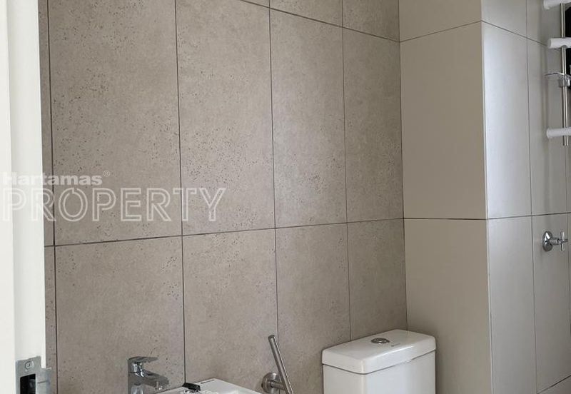 2 Rooms Well Kept Unit Balcony City View, Kenwingston Avenue at Sungai Besi, Kuala Lumpur