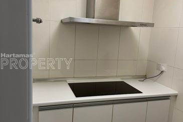 2 Rooms 2 Baths, Fully Furnished, Solaris Dutamas Mont Kiara