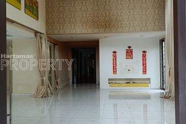 Corner Lot Bungalow For Sale @ Bandar Kinrara 6, Puchong Selangor