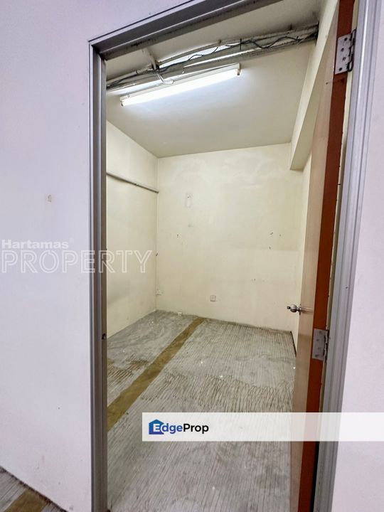 Facing Main Road, Office/ Retail at Kuchai Lama, Kuala Lumpur, Kuala Lumpur, Kuchai Lama