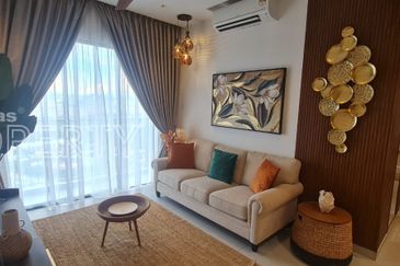 Tastefully Design Fully Furnished, UNO Promenade Sg Besi KL