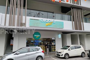 Ground Floor Shop, Walking Distance to MRT & LRT, Next to Main Road, Jalan Cheras Kuala Lumpur