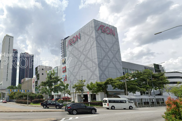 Ground Floor Shop, Walking Distance to MRT & LRT, Next to Main Road, Jalan Cheras Kuala Lumpur