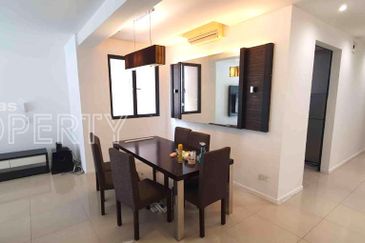 Fully Furnished, 3+1 Rooms at Casa Kiara II, Mont Kiara Kuala Lumpur