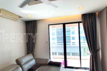 Fully Furnished, 3+1 Rooms at Casa Kiara II, Mont Kiara Kuala Lumpur