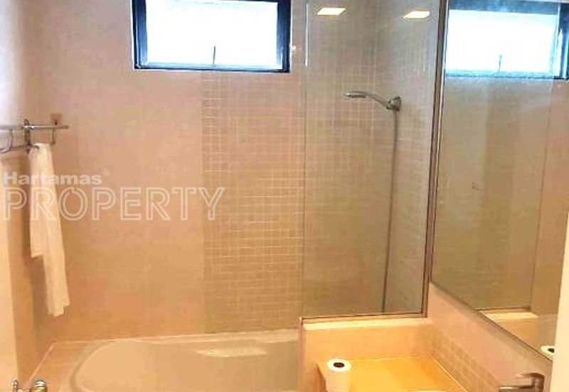 Fully Furnished, 3+1 Rooms at Casa Kiara II, Mont Kiara Kuala Lumpur