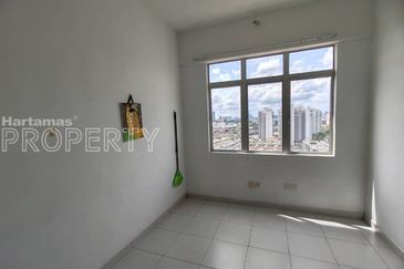 The Academia @ South City Plaza Apartment