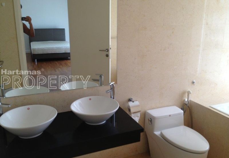 High Floor Corner Unit, Walking Distance to KLCC, Idaman Residence