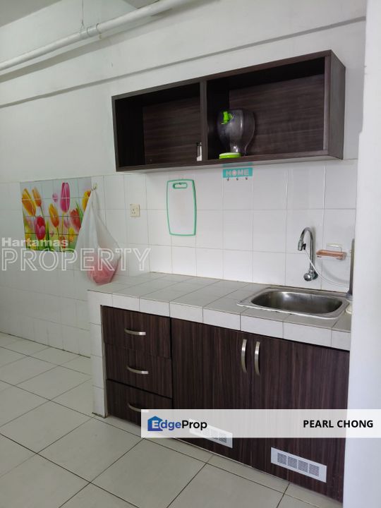 Fully Furnished, One Room Well Kept Unit For Rent @ The Academia, South City Plaza, Seri Kembangan Selangor, Selangor, Seri Kembangan