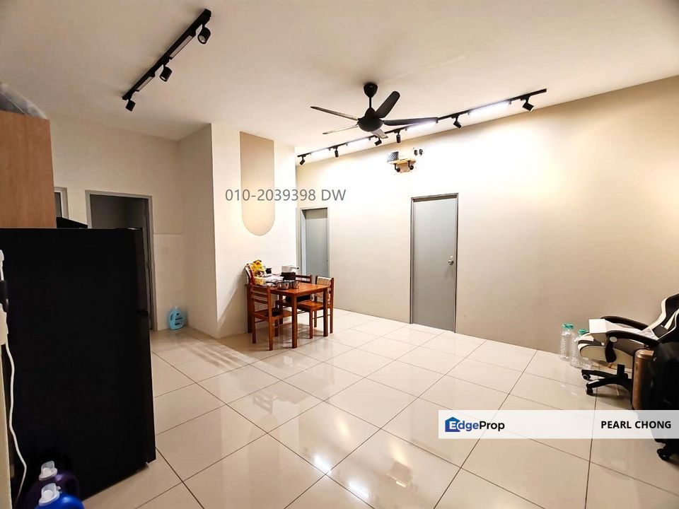 Near LRT, Master Bedroom with Private Bathroom, Platinum OUG Residence, Bukit Jalil KL, Kuala Lumpur, Bukit Jalil