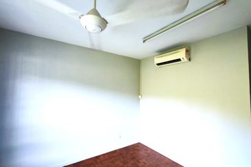 Kondominium Tiara Intan, Taman Bukit Indah