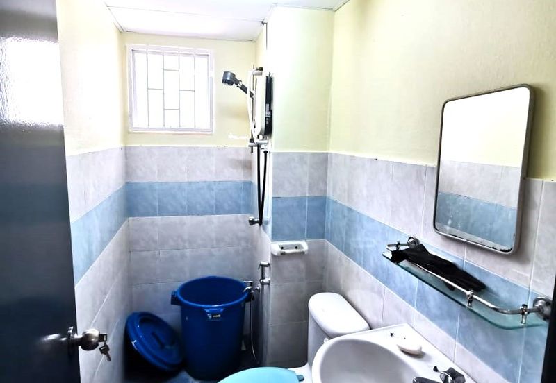 Kondominium Tiara Intan, Taman Bukit Indah