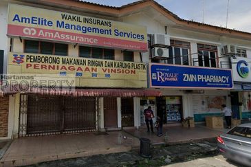 Facing Main Road, Ground Floor Shop & 1st Floor, Bukit Sentosa Rawang Selangor