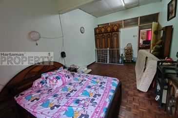 2 Storey Terrace House, Fully Extend, Taman Selayang Indah @ Gombak Selangor
