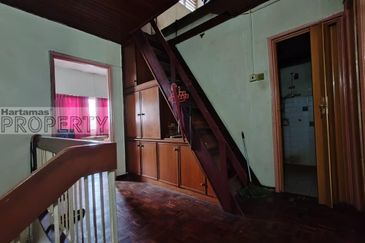 2 Storey Terrace House, Fully Extend, Taman Selayang Indah @ Gombak Selangor