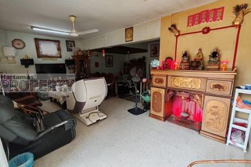 2 Storey Terrace House, Fully Extend, Taman Selayang Indah @ Gombak Selangor